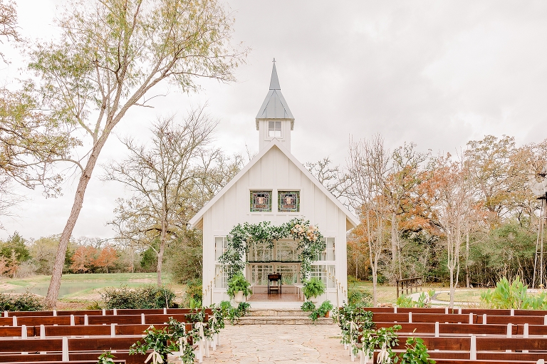 7F Lodge Wedding - Texas Wedding Photographer Ashley DeHart