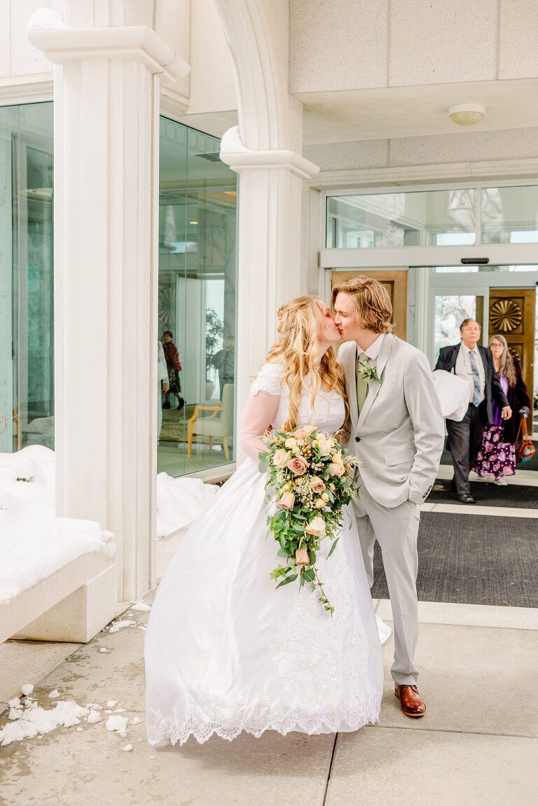 Bountiful Utah LDS Temple and Greenhouse Wedding - Ashley DeHart Photography