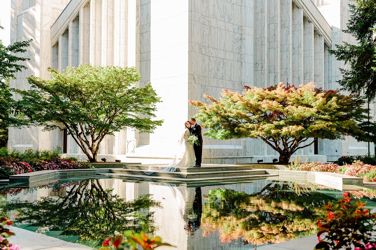 Portland Oregon LDS Temple Wedding & Willamette River Reception on Portland Spirit | Ashley DeHart Photography